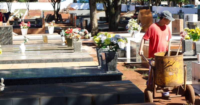 Reforma e limpeza dos túmulos termina no dia 31 de outubro